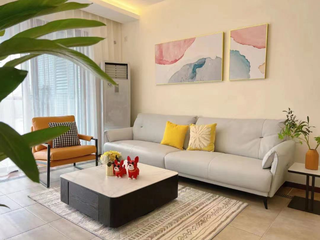 Newly  decorated 3 bedrooms apartment  in Peninsula  for rent