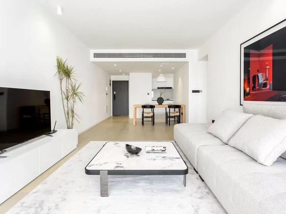 Nice 3 bedrooms apartment in She Kou for rent