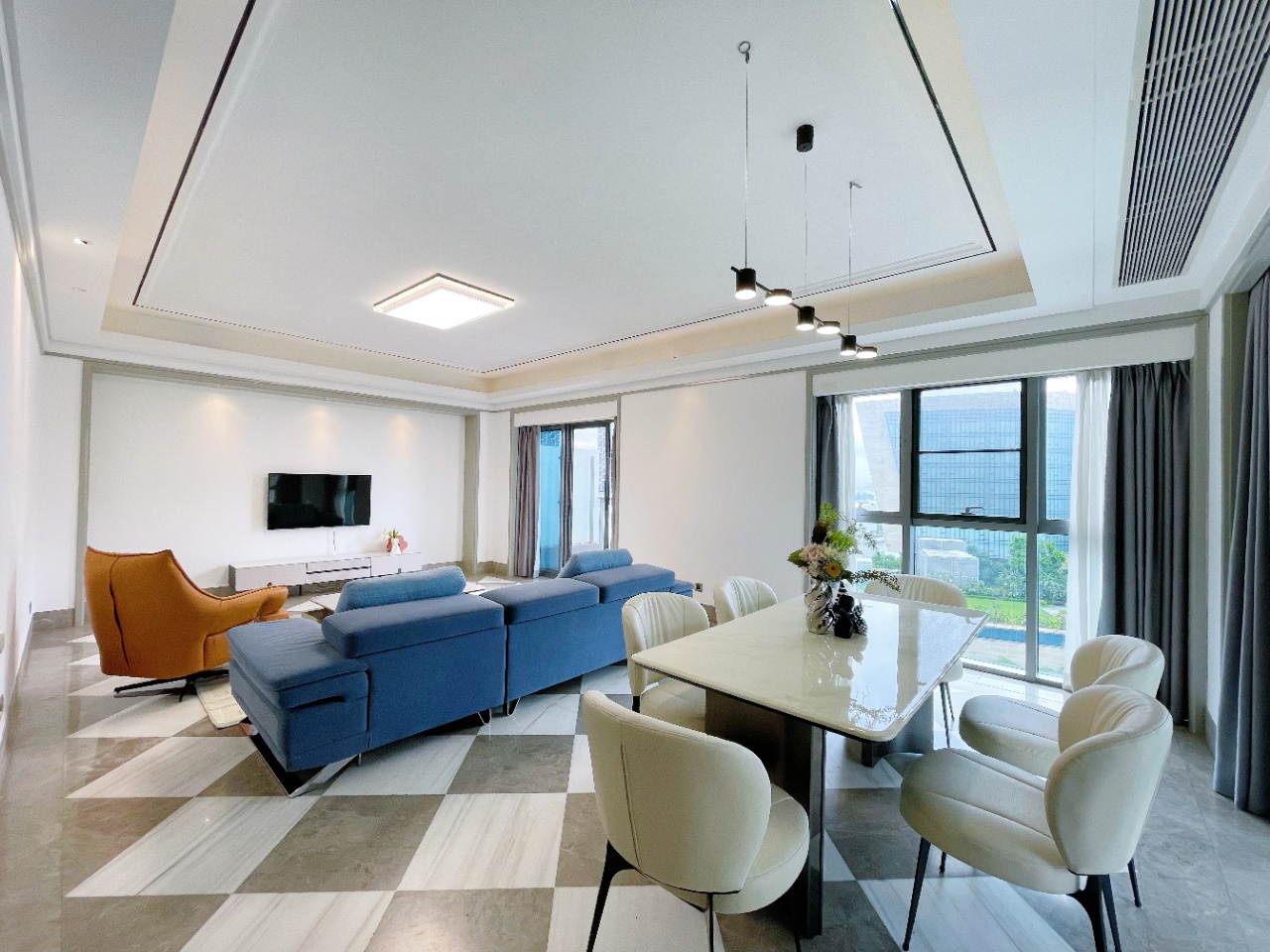 Beautiful 4 bedrooms  apartment in Shekou for rent